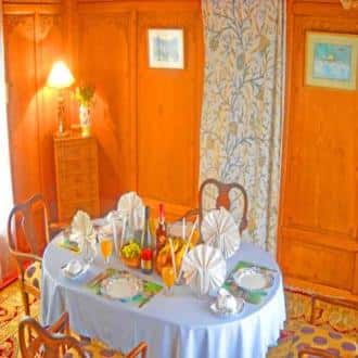 Stay On One Of The Luxurious Houseboats., Srinagar 2